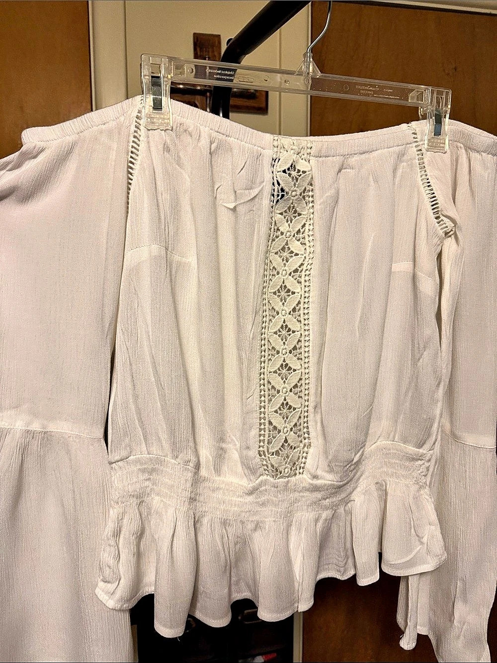 rue21 over the shoulder Bell Sleeve Ruffle Blouse in White Size Large